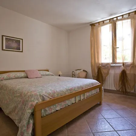 Loredana Apartment *